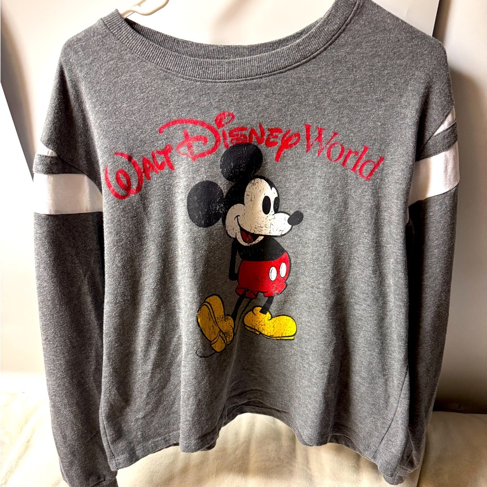 Walt Disney World Parks Women's Mickey Mouse Graphic Pullover Sweatshirt Size L